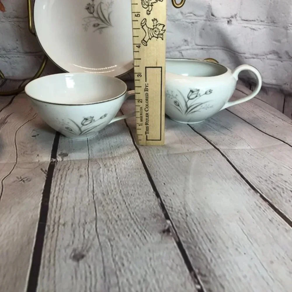 vintage fine china Creative Royal Elegance dinnerware made in Japan